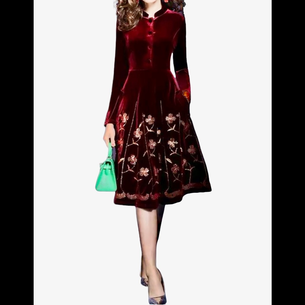 NWT Rich Red Tendency Velour Dress. Size M - Picture 2 of 11